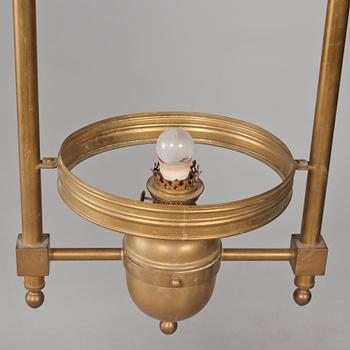 FARTYGSLAMPOR, ett par, jugend, 1900-talets första del, höjd 78 cm.