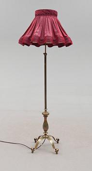 GOLVLAMPA, 1900-talets andra hälft.