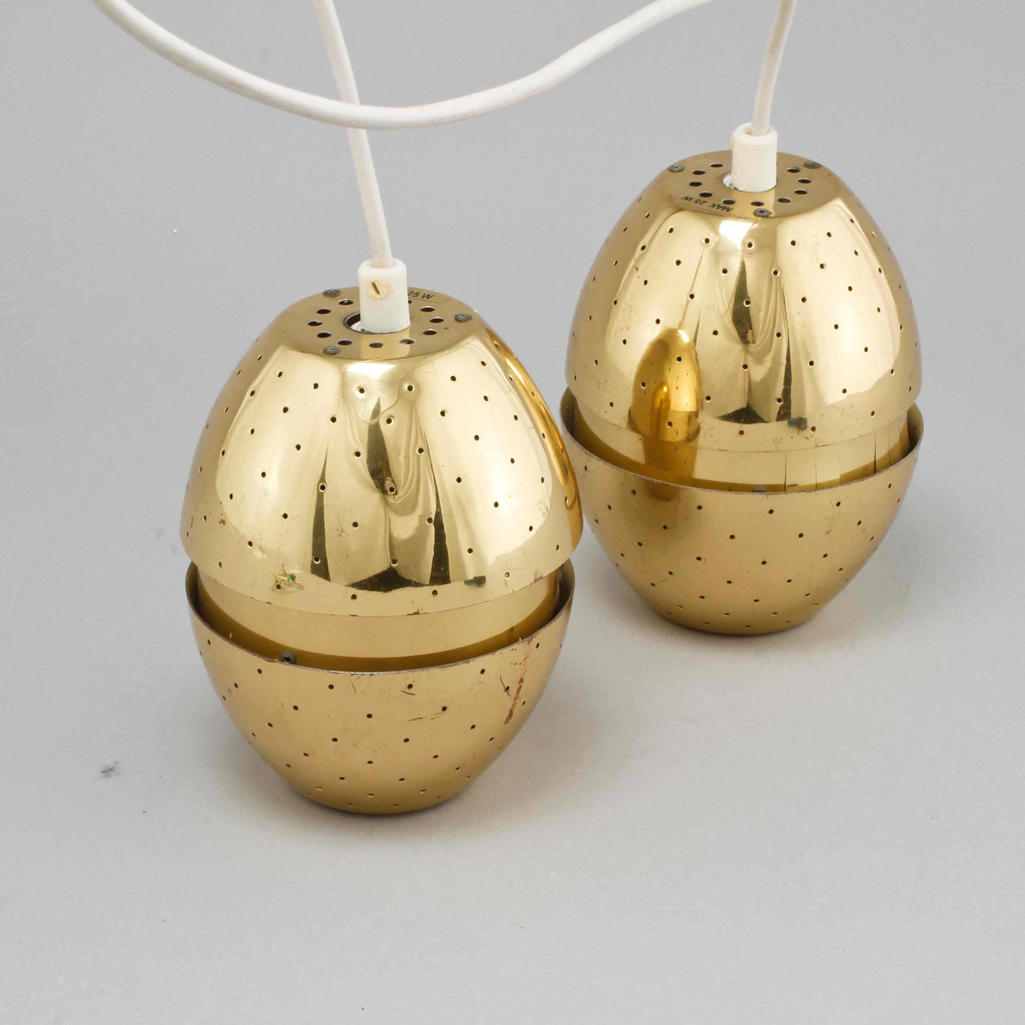 FÖNSTERLAMPOR, ett par, Hans-Agne Jakobsson, 1900-talets fjärde kvartal.