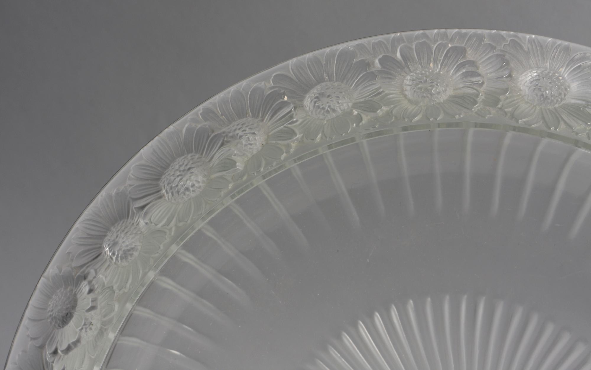 FAT, glas. Lalique, Frankrike 1900-tal.