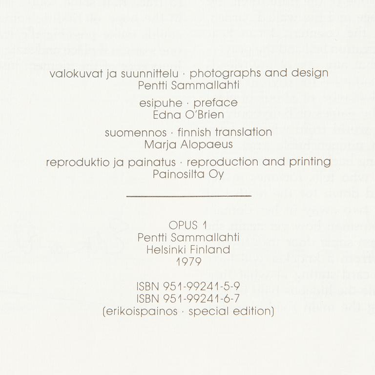 Pentti Sammallahti, "Irlantilainen Kuvasalkku - An Irish Portfolio".