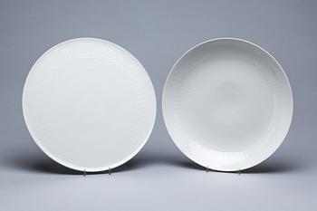 MATSERVIS, ca 89 delar, Design Björn Wiinblad för Rosenthal Studio line.