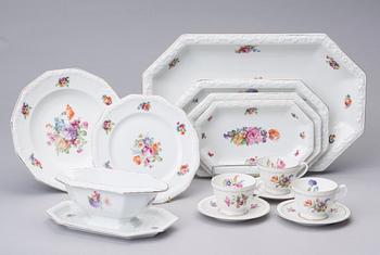 SERVIS, 41 delar, "Maria" Selb-Bavaria, Rosenthal, 1920-30-tal, och KAFFEKOPPAR, 7 st, porslin.