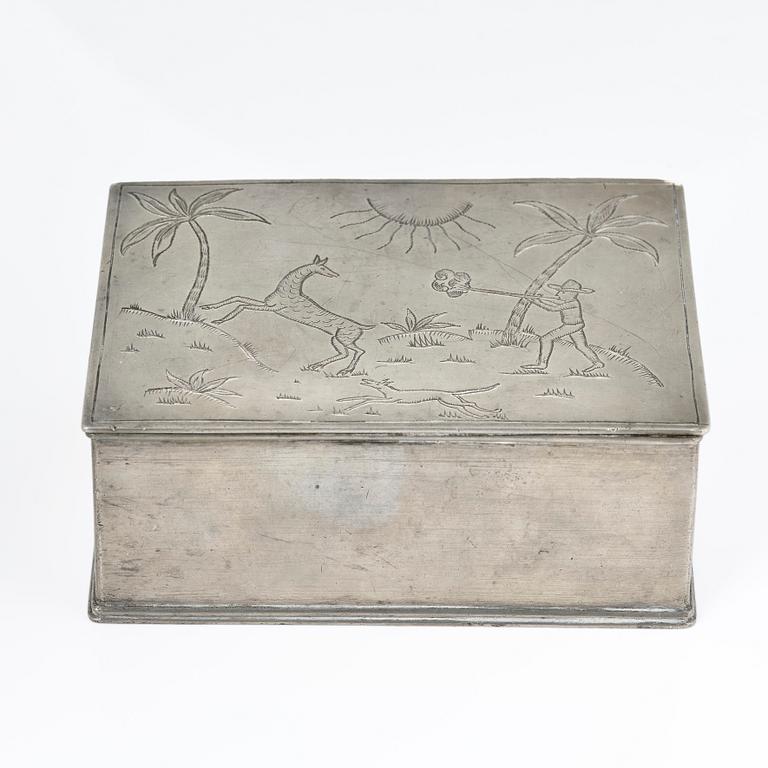 Nils Fougstedt, attributed to, a lidded box, Herman Bergman konstgjuteri, Stockholm, 1927.