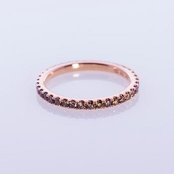 ALLIANSRING, 18K roseguld, briljantslipade diamanter. Vikt ca 2,4 g.