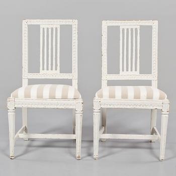 STOLAR, ett par, gustavianska, omkring 1800.