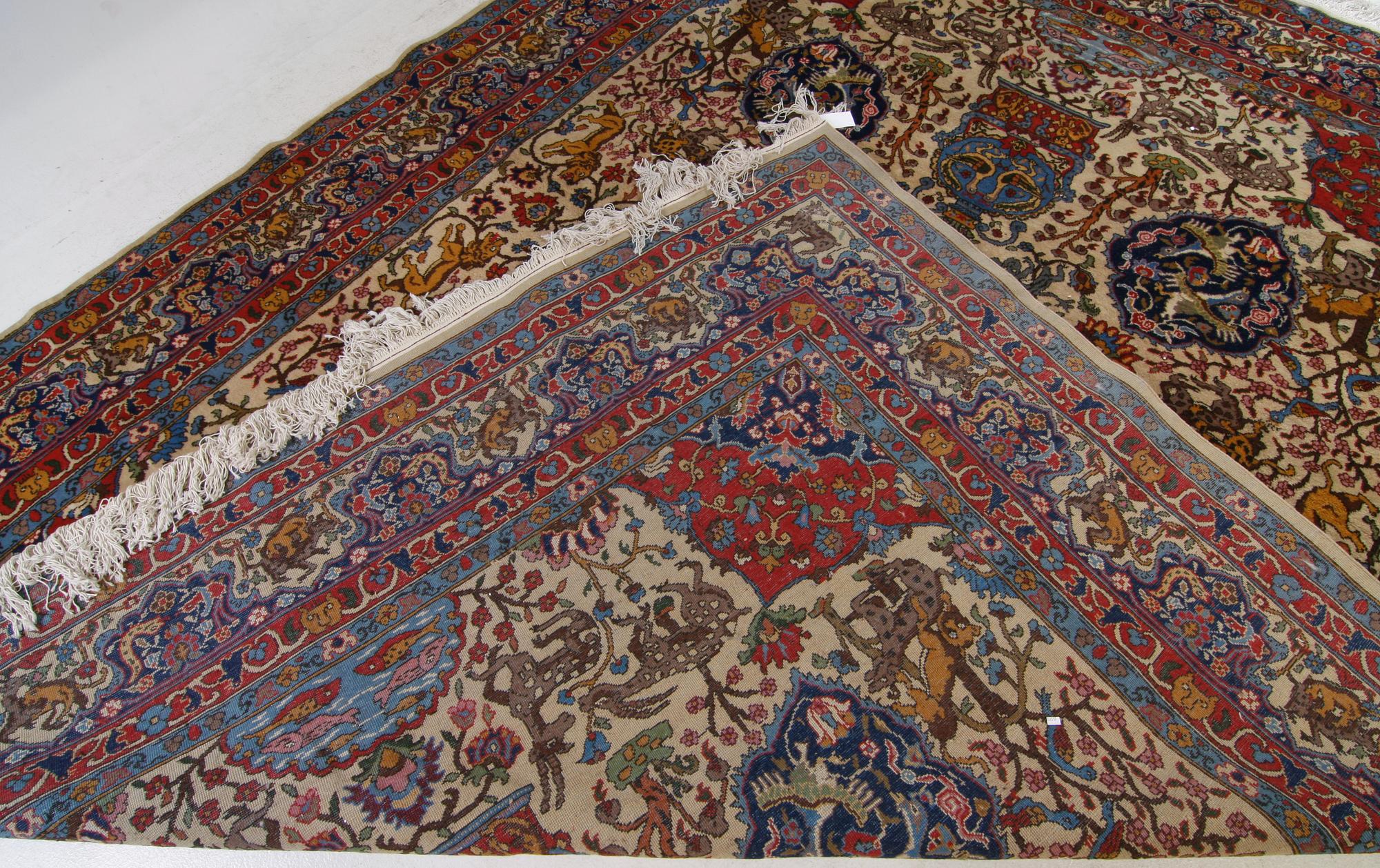 MATTA, orientalisk, ca 378x294 cm.