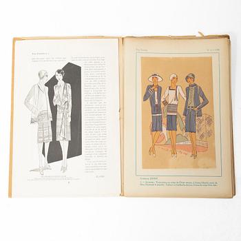 Seven French fashion magazines, 'Trés Parisien', with 123 pochoir fashion plates, Paris, G.-P. Joumard, 1927–31.