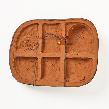 Helga Henschen, väggskulptur.