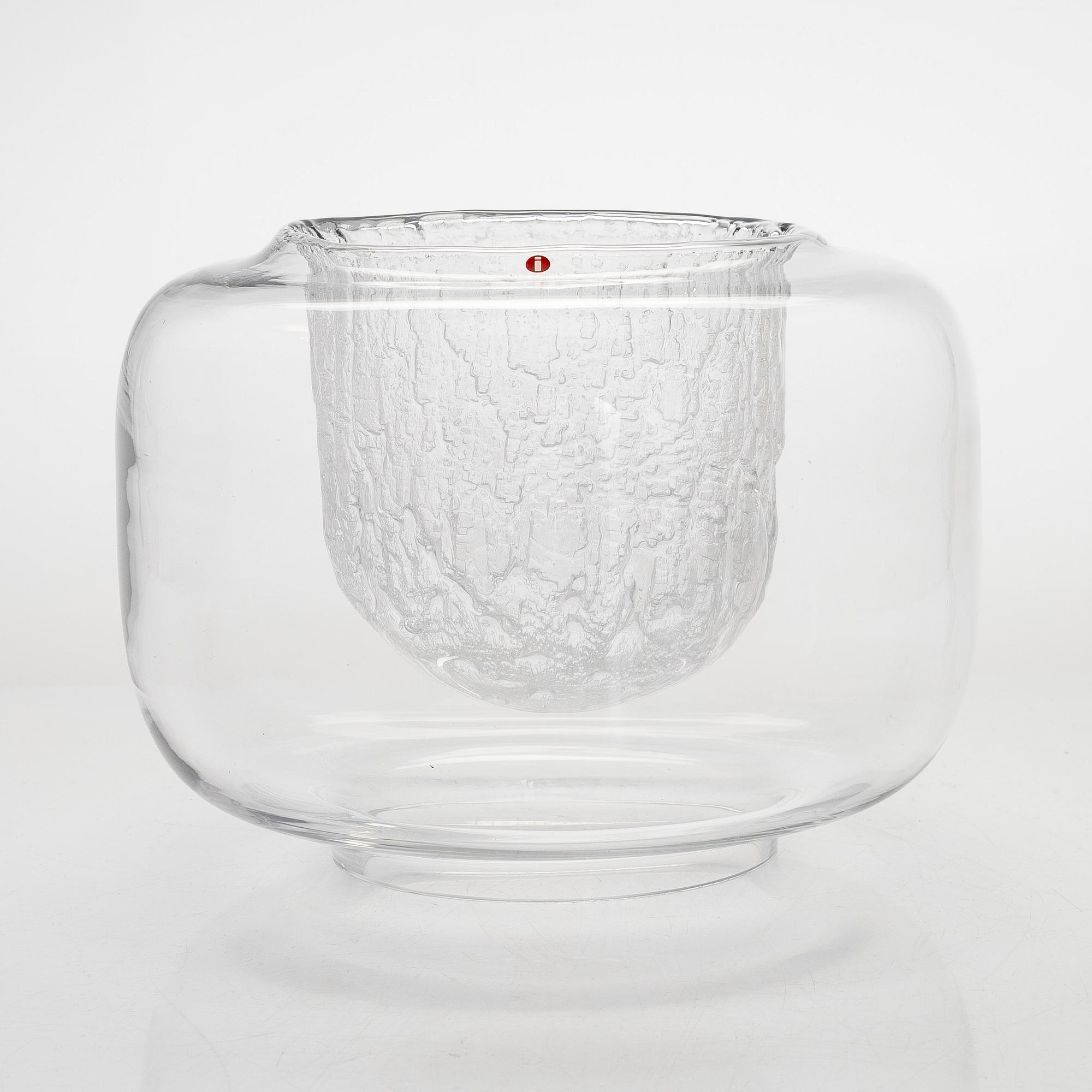 Timo Sarpaneva, konstglas, ur serien Finlandia, signerad Timo Sarpaneva 3375.