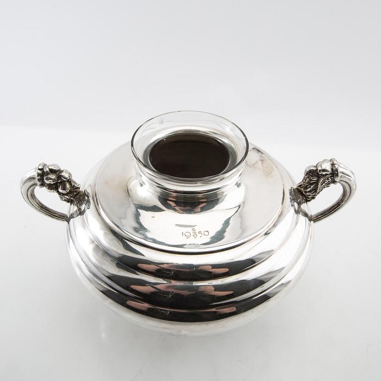 Vase mid-20th century Påhlman silverplate.