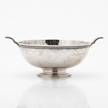 Bowl, silver, GAB, Stockholm, 1938.