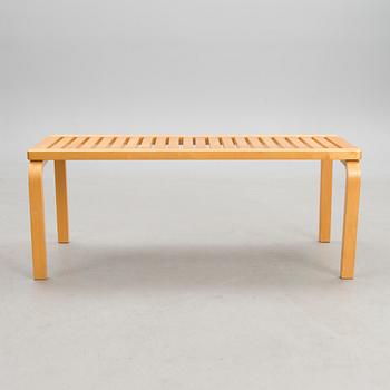 A mid-20th century '153A' bench for Artek, Finland.