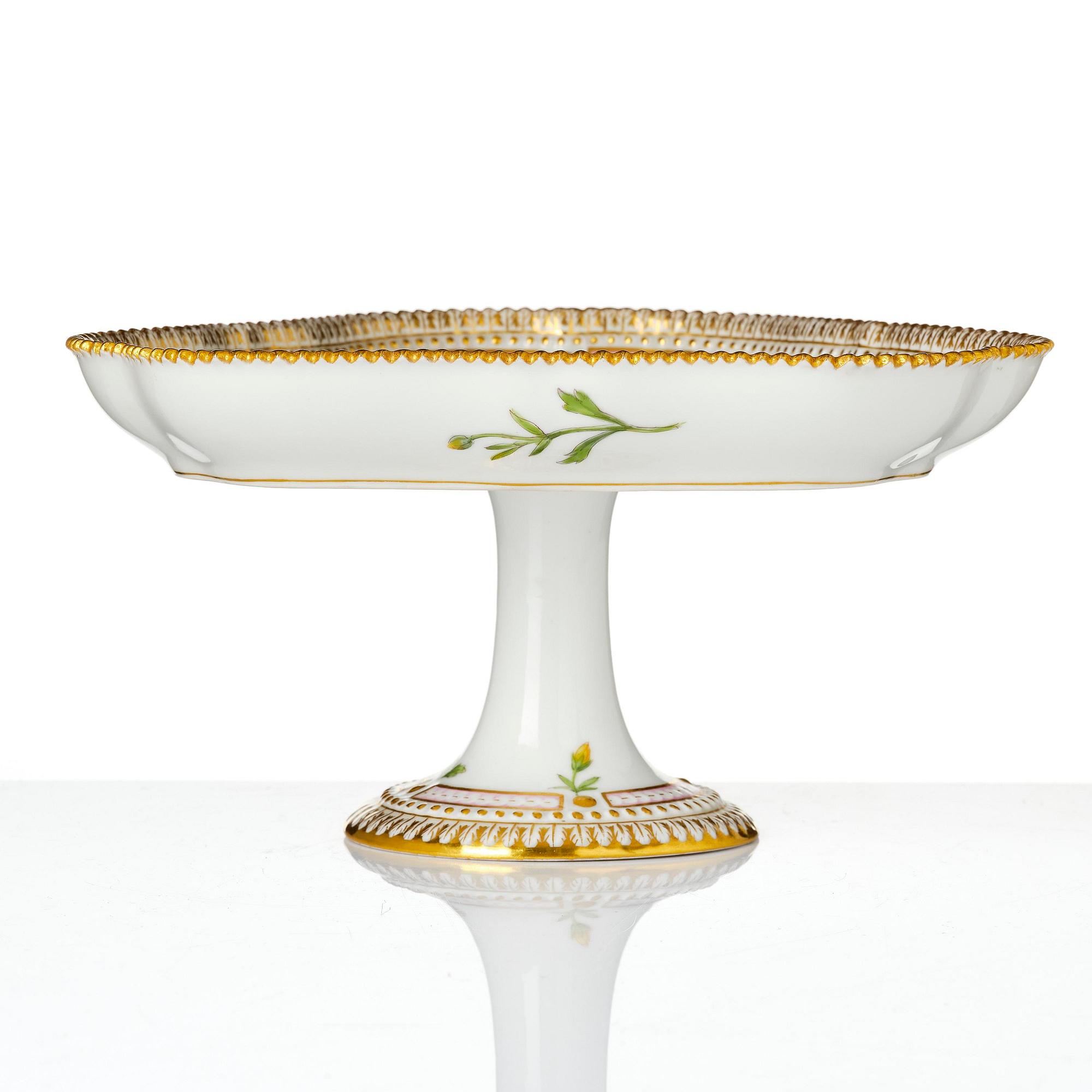 Tazza, porslin. Royal Copenhagen, "Flora Danica", Danmark, 1900-tal.