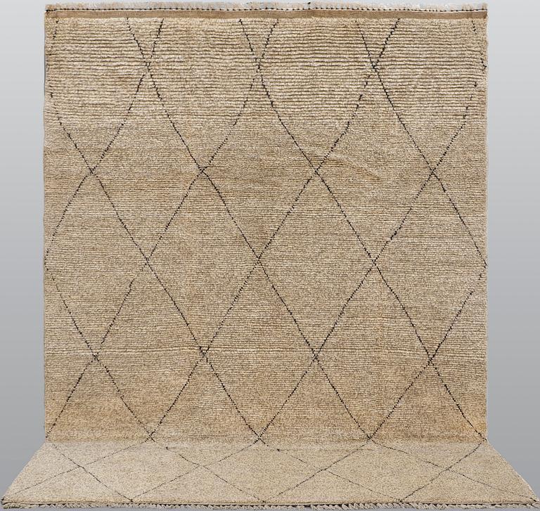 Matta, Marocko, ca 288 x 196 cm.