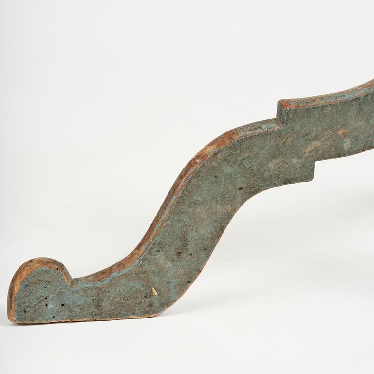 A Swedish 18th century weaving tool.