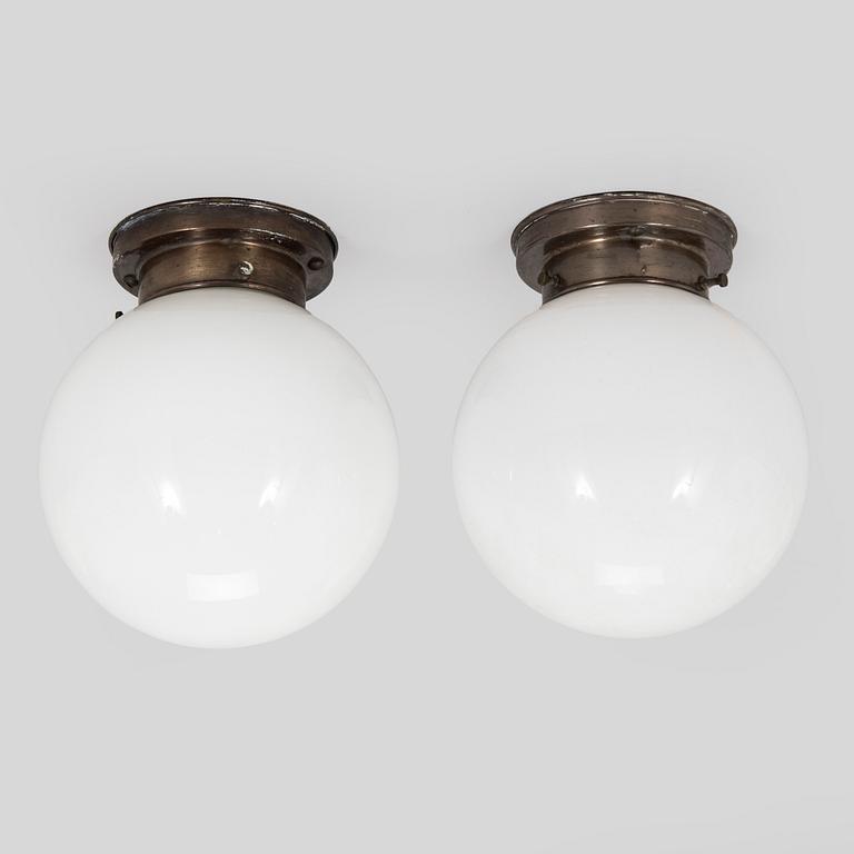Paavo Tynell, A set of two 1930s '2009' ceiling lights for Taito.