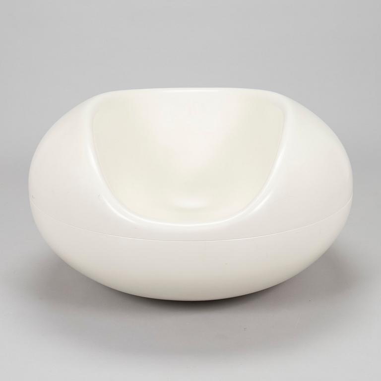 Eero Aarnio, fåtölj, "Pastilli". Tillverkad av Asko eller Adelta, formgiven 1967.