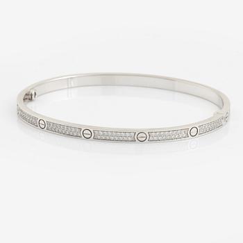 Cartier "Love" armband liten modell 18K vitguld med runda briljantslipade diamanter.