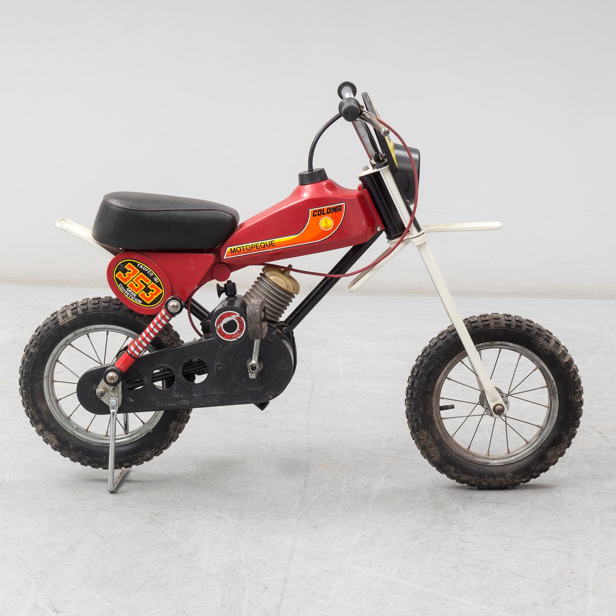 LEKSAKSMOTORCYKEL, Coloma, Spanien, 1980-tal.