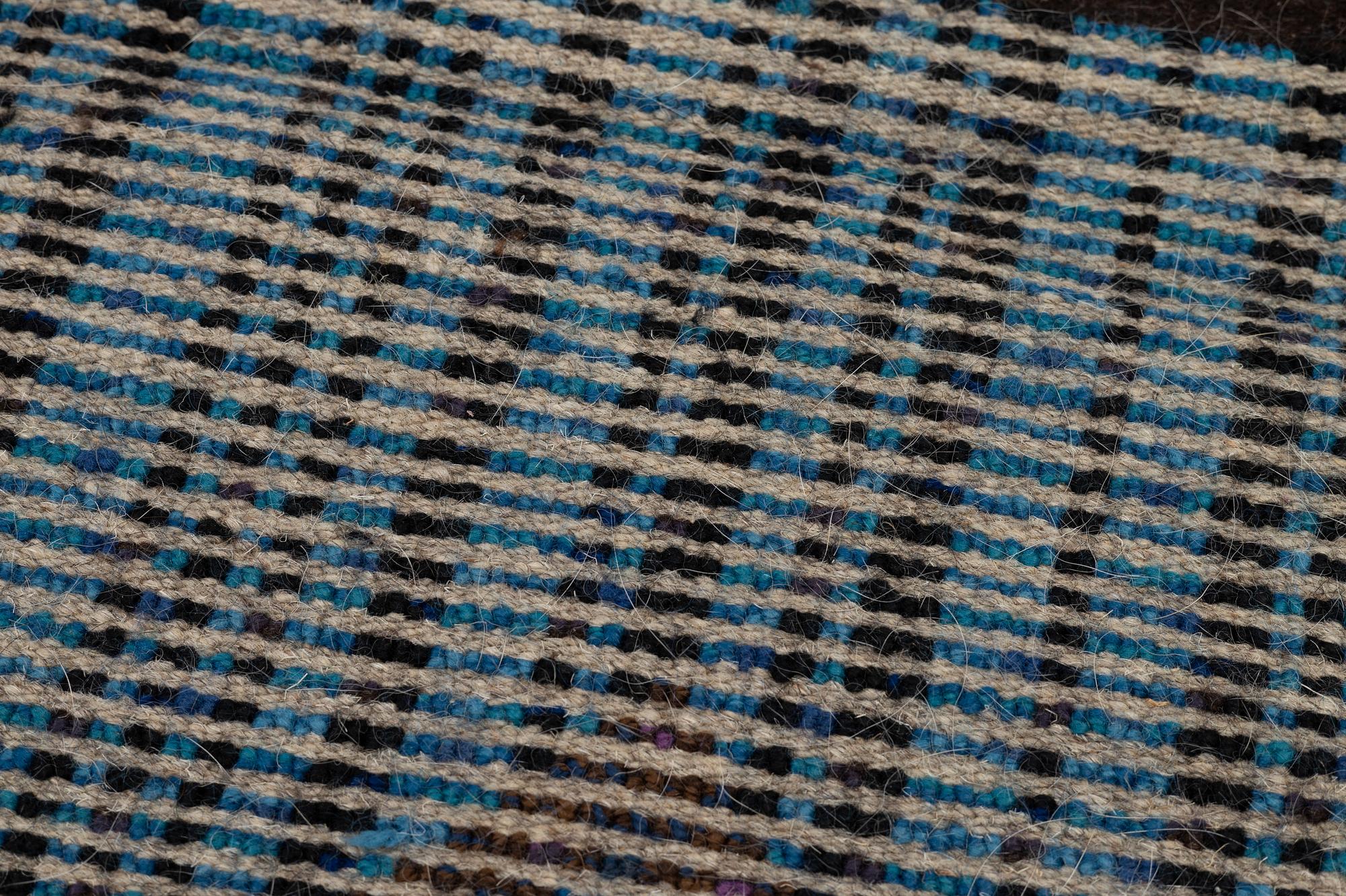 Berit Koenig, matta, "Påfågelsmattan", rya, ca 360 x 245 cm, Svensk Hemslöjd, osignerad.