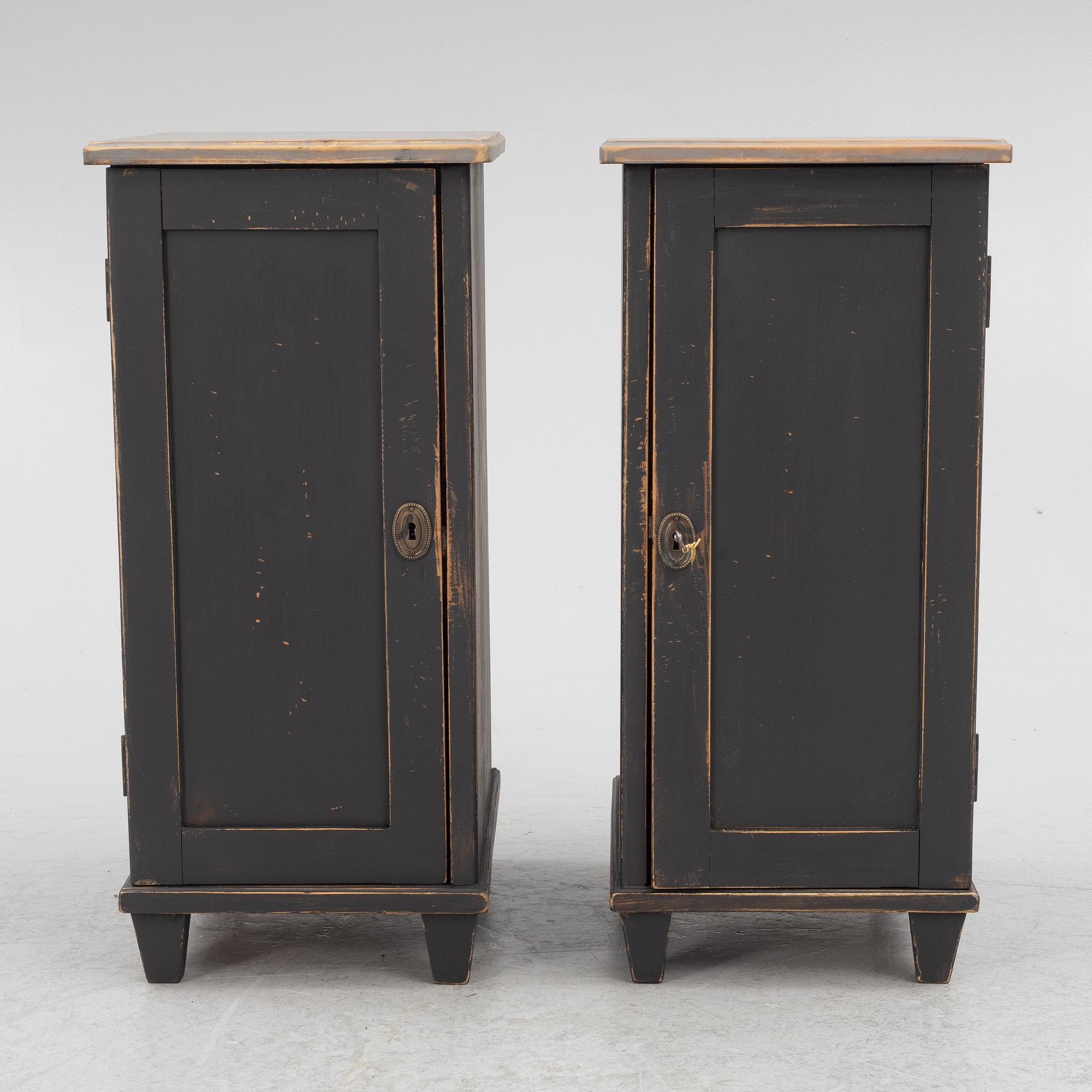 Bedside tables, a pair, first half of the 20th century.
