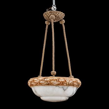 TAKLAMPA, alabaster, 1900-talets första hälft.
