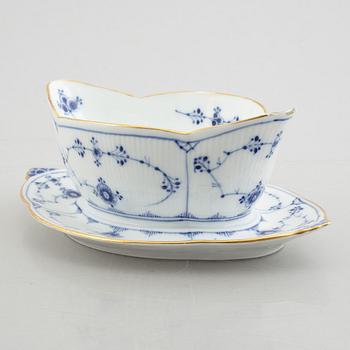 A pair of dishes and a sauce bowl, "Blue Fluted" / "Musselmalet" Royal Copenhagen, 1850-70 and 1893-1900.