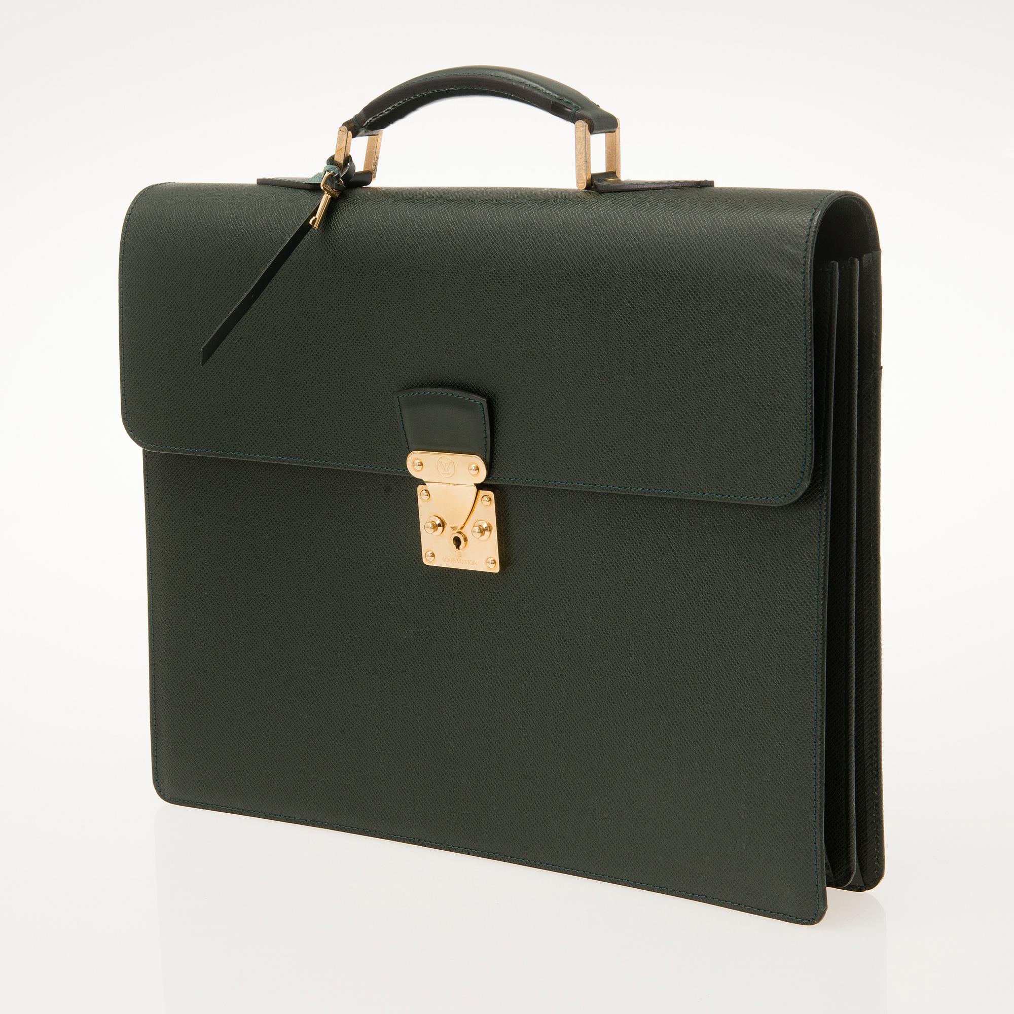 A Green Taiga Leather Serviette Laguito Briefcase.