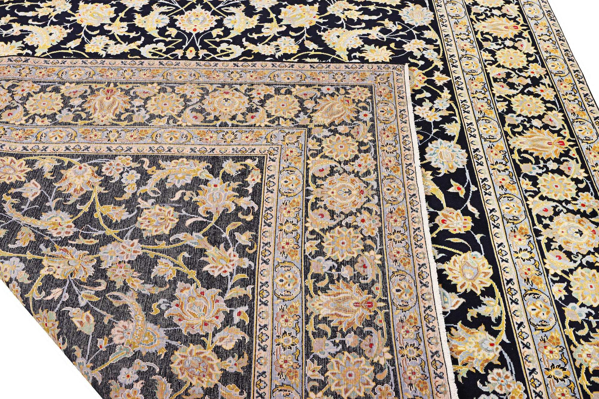 A Kashan carpet, c. 363 x 247 cm.