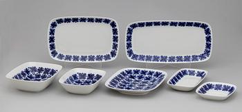 MATSERVIS samt KAFFESERVIS, 106 delar, porslin, "Mon Amie", Marianne Westman, 1952-1987, Rörstrand.