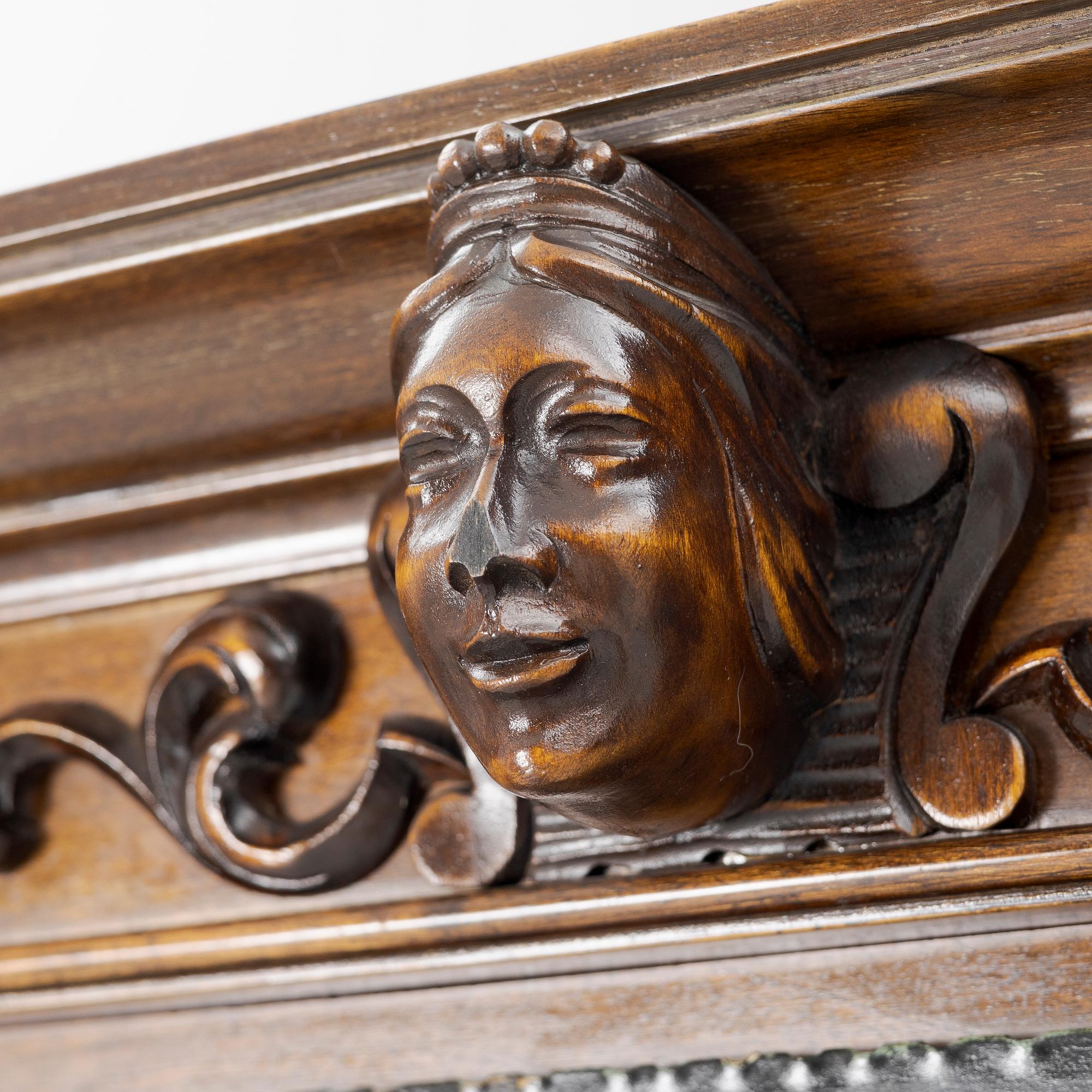 Barskåp, barockstil, 1900-talets första hälft.