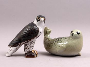 FIGURINER, 2 st, stengods, Lisa Larson för WWF, Gustavsberg.