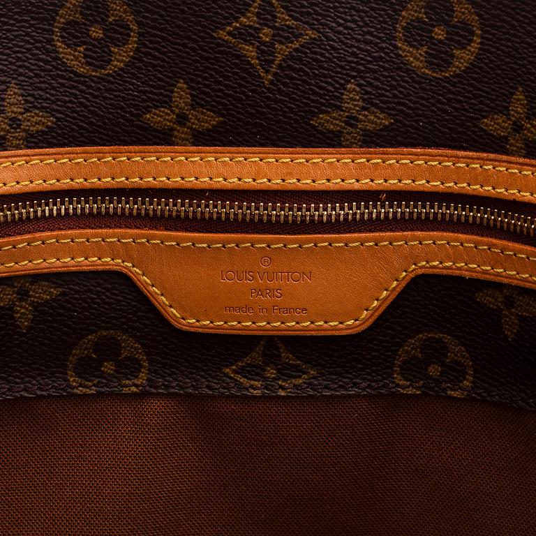 Louis Vuitton, A 'Cabas Alto' tote bag.