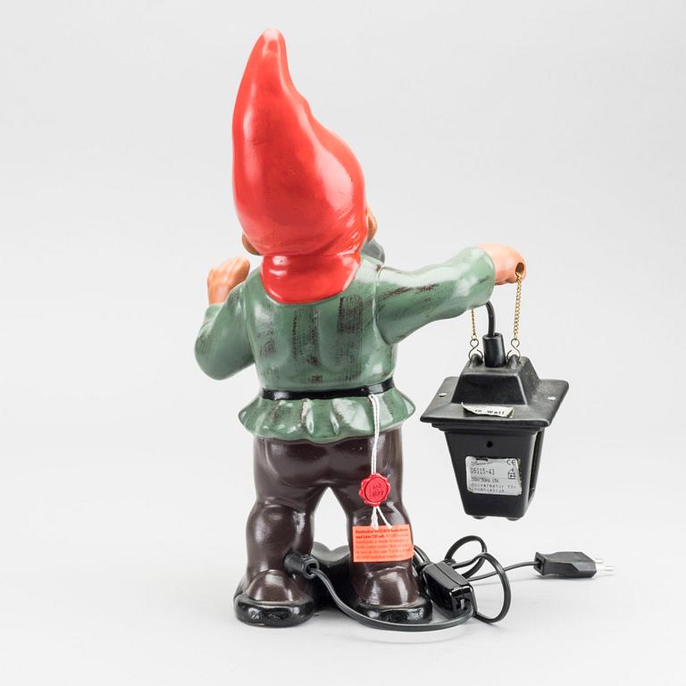 A ceramic gnome with lantern by Heissner, Germany, second half of the 20th century / turn of the century 2000.