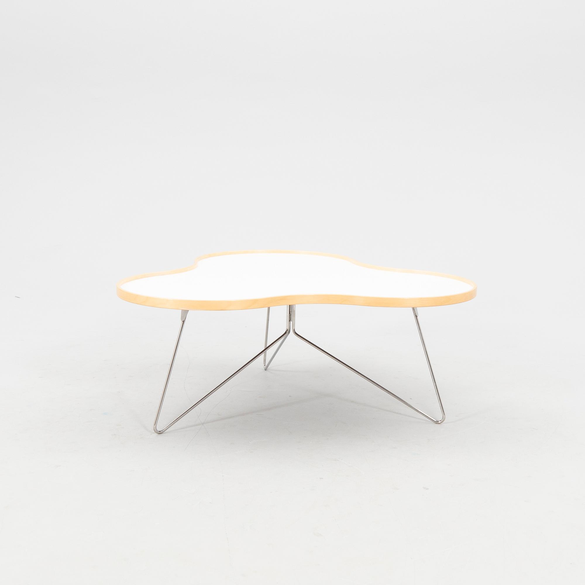 Christine Schwarzer, soffbord, ”Flower”, Swedese 2010.