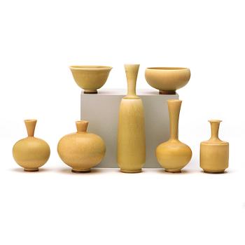 Berndt Friberg, a set of five vases and two bowls Gustabsberg studio 1970's.