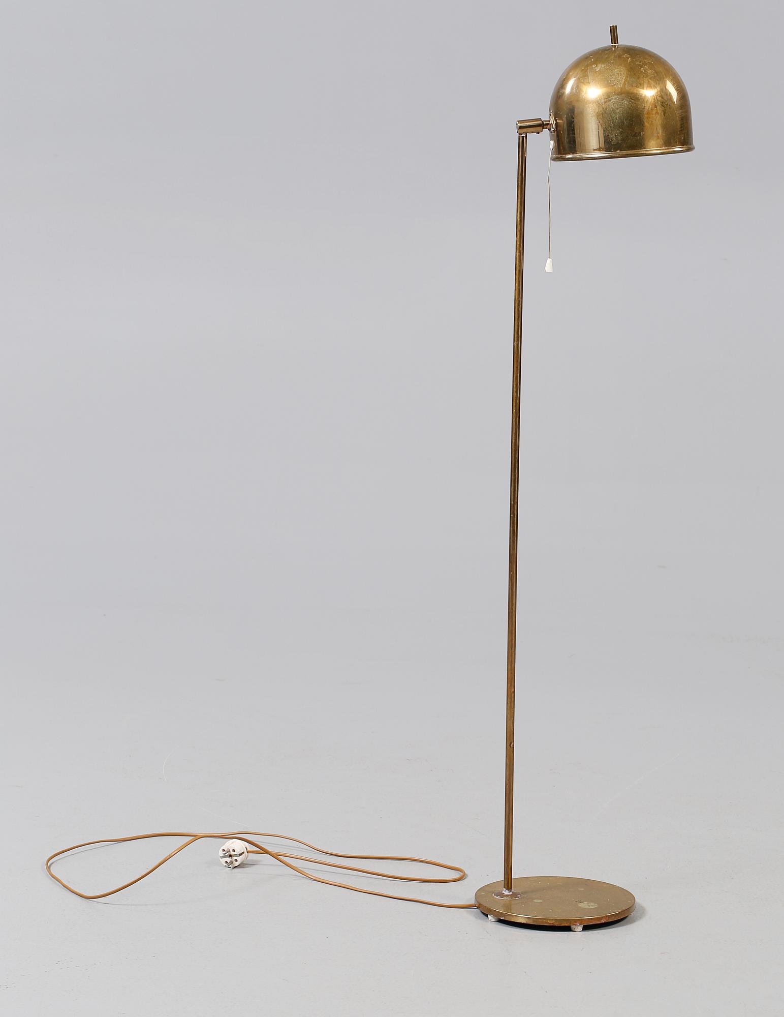 GOLVLAMPA, Bergboms, 1900-talets tredje kvartal.