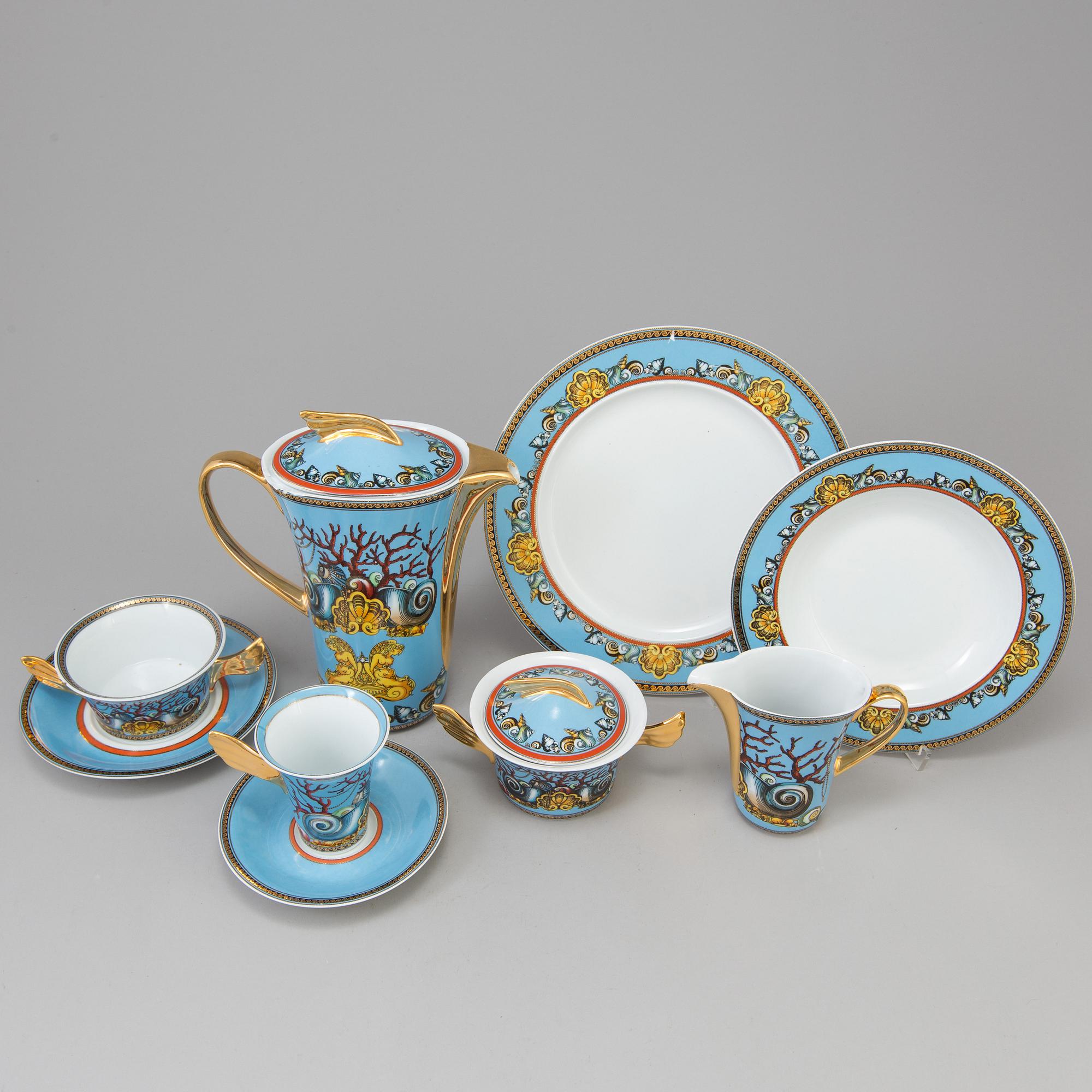 A set of 27 p of dinnerware in porcelain, "Les Tresors de la Mer", Versace for Rosenthal.