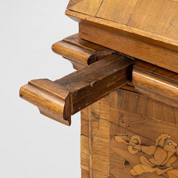 Skåp, Barock, troligen Tyskland, 1700-talets första hälft.