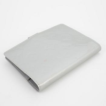 LOUIS VUITTON, a silver grey vernis calender, "Agenda PM".