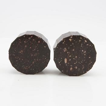 A pair of salt cellars, circa 1800, Rännås porphyry.