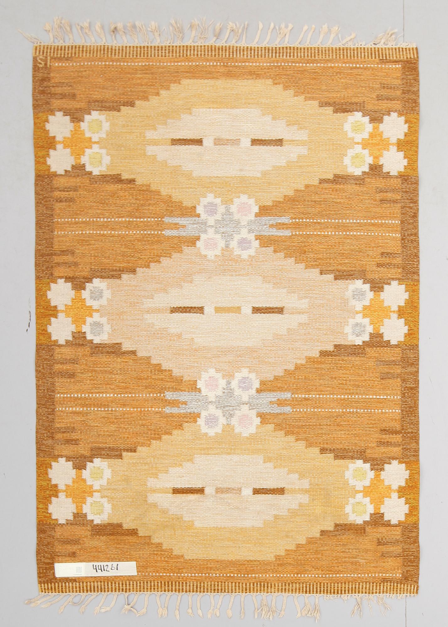 MATTA, rölakan, Ingegerd Silow, signerad IS. 138 x 199 cm.