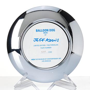 Jeff Koons, "Balloon Dog (Blue)".