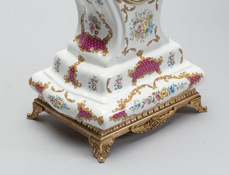 BORDSUR, Limoges, Frankrike. 1900-talets slut.