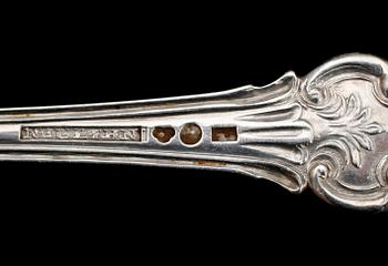 SAMLING BESTICK, silver. Tot vikt 234 g.