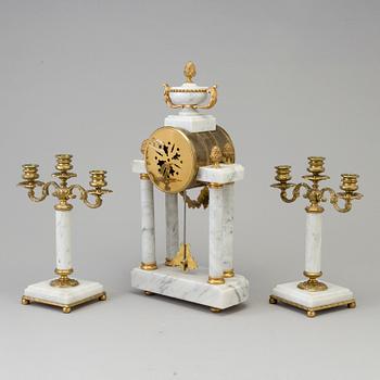 MANTLE PIECE, three parts, Louis XVI-style, France, 20th century.