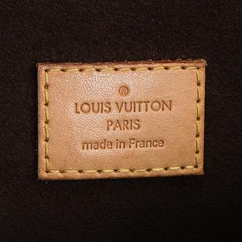 Louis Vuitton, väska, "Pochette Metis".