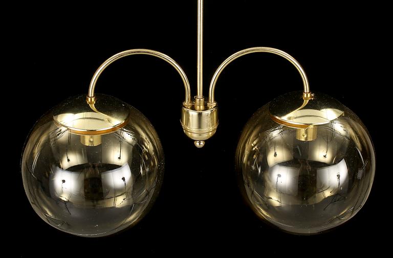 TAKLAMPA, 1960/70-tal. Höjd 60 cm.