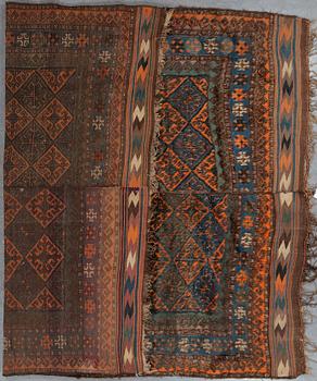 MATTA, semiantik, Beluch, herdematta. Ca. 260 x 215.